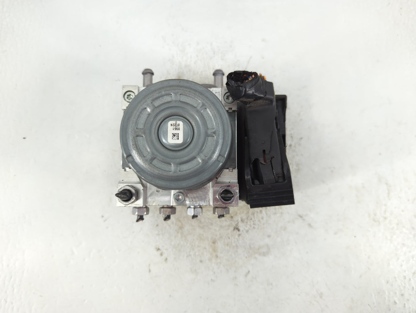 2020-2022 Ford Escape ABS Pump Control Module Replacement P/N:LX6C-2B373-CS Fits Fits 2020 2021 2022 OEM Used Auto Parts - O