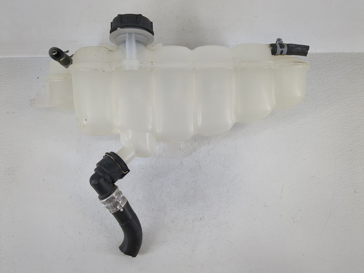 Ford Expedition Windshield Washer Fluid Reservoir Bottle Oem - Oemusedautoparts1.com