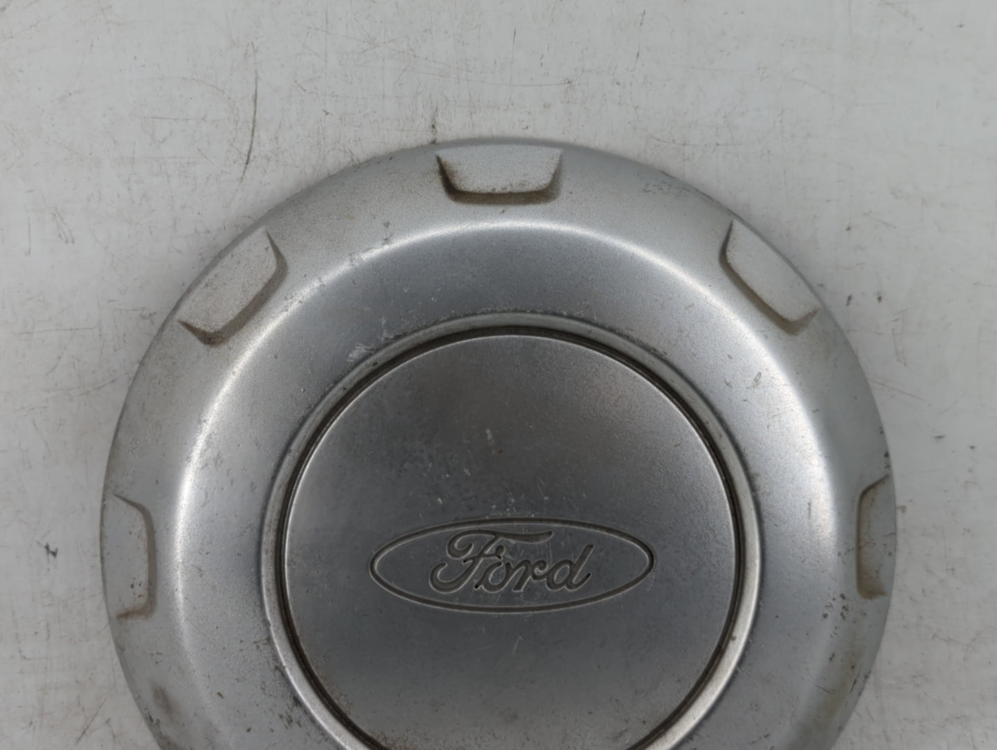2022 Ford Expedition Rim Wheel Center Cap Silver - Oemusedautoparts1.com