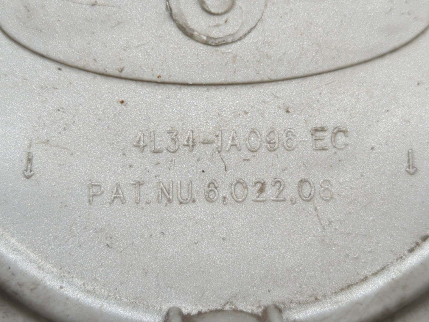 2022 Ford Expedition Rim Wheel Center Cap Silver - Oemusedautoparts1.com