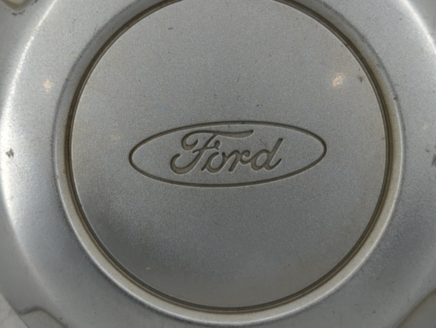 2022 Ford Expedition Rim Wheel Center Cap Silver - Oemusedautoparts1.com