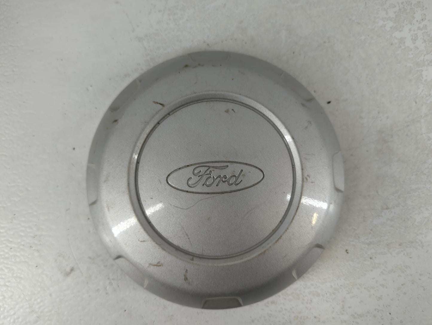2022 Ford Expedition Rim Wheel Center Cap - Oemusedautoparts1.com
