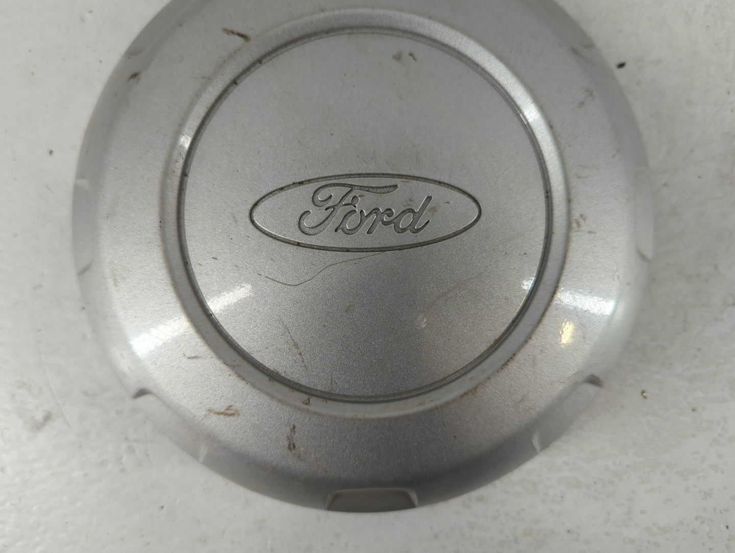 2022 Ford Expedition Rim Wheel Center Cap - Oemusedautoparts1.com