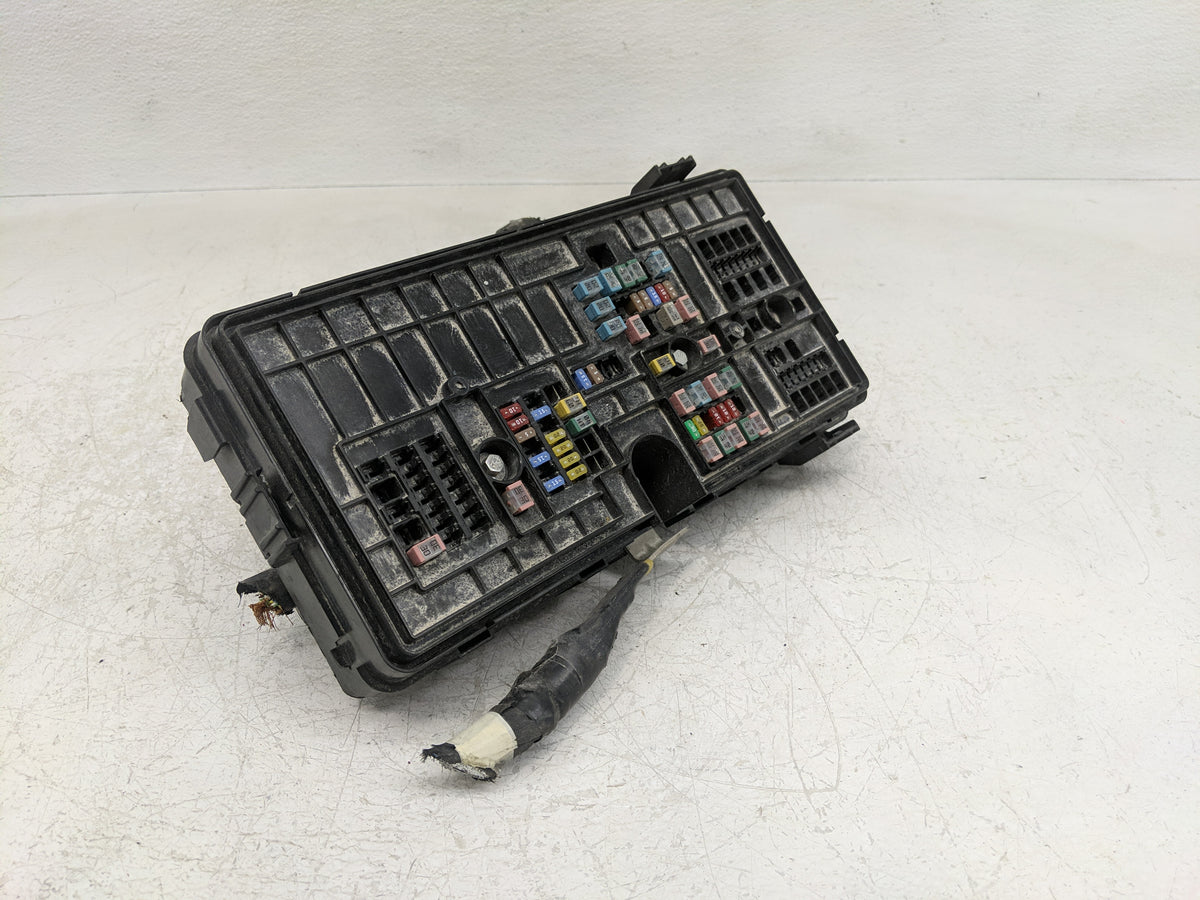 2020 Ford Explorer Fusebox Fuse Box Panel Relay Module P/N:N1MT-14D068-CA Fits OEM Used Auto Parts - Oemusedautoparts1.com