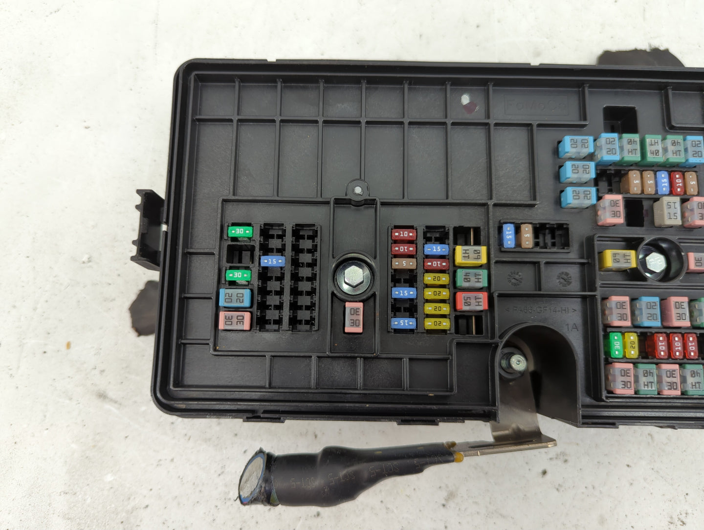 2020-2022 Ford Explorer Fusebox Fuse Box Panel Relay Module P/N:N1MT-14D068-MA Fits Fits 2020 2021 2022 OEM Used Auto Parts 