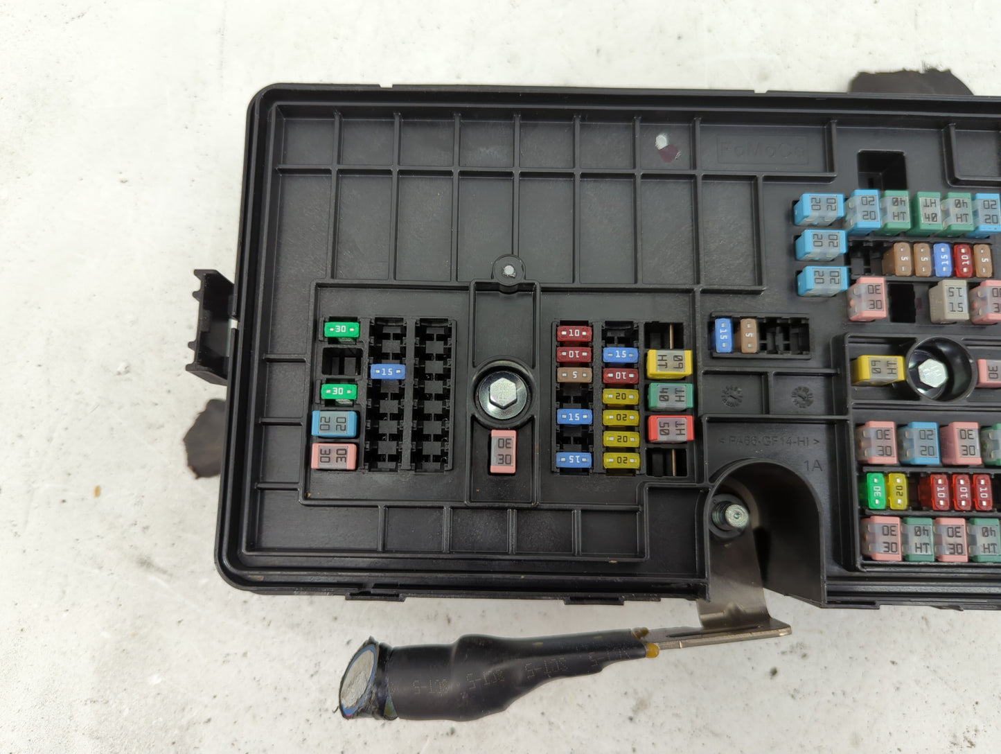 2020-2022 Ford Explorer Fusebox Fuse Box Panel Relay Module P/N:N1MT-14D068-MA Fits Fits 2020 2021 2022 OEM Used Auto Parts 