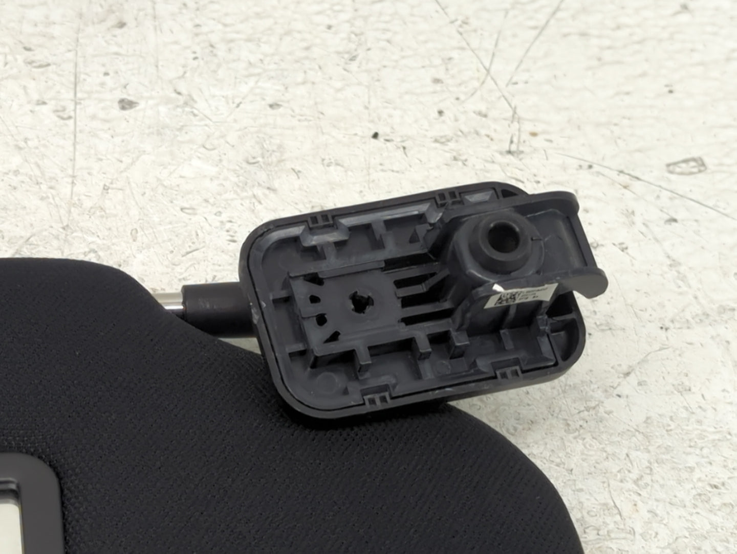2022 Ford Explorer Sun Visor Shade Replacement Passenger Right Mirror Fits OEM Used Auto Parts - Oemusedautoparts1.com