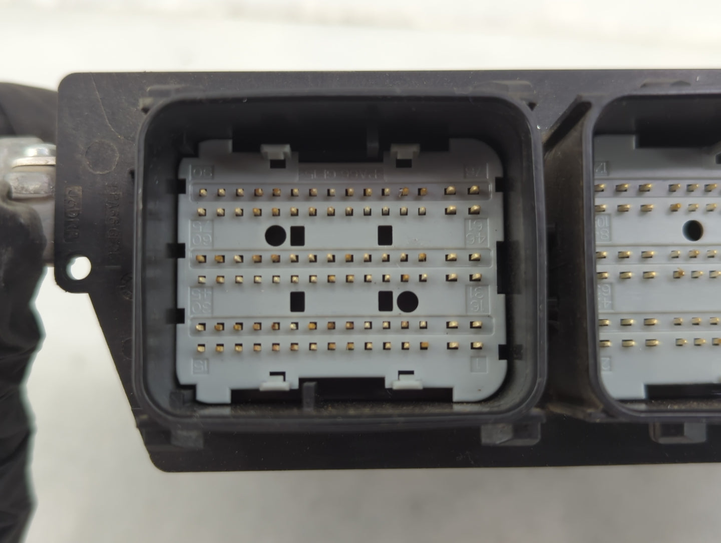 2020-2022 Ford Explorer PCM Engine Control Computer ECU ECM PCU OEM P/N:LB5A-12A650-BEC LB5A-12B684-LA Fits Fits 2020 2021 2