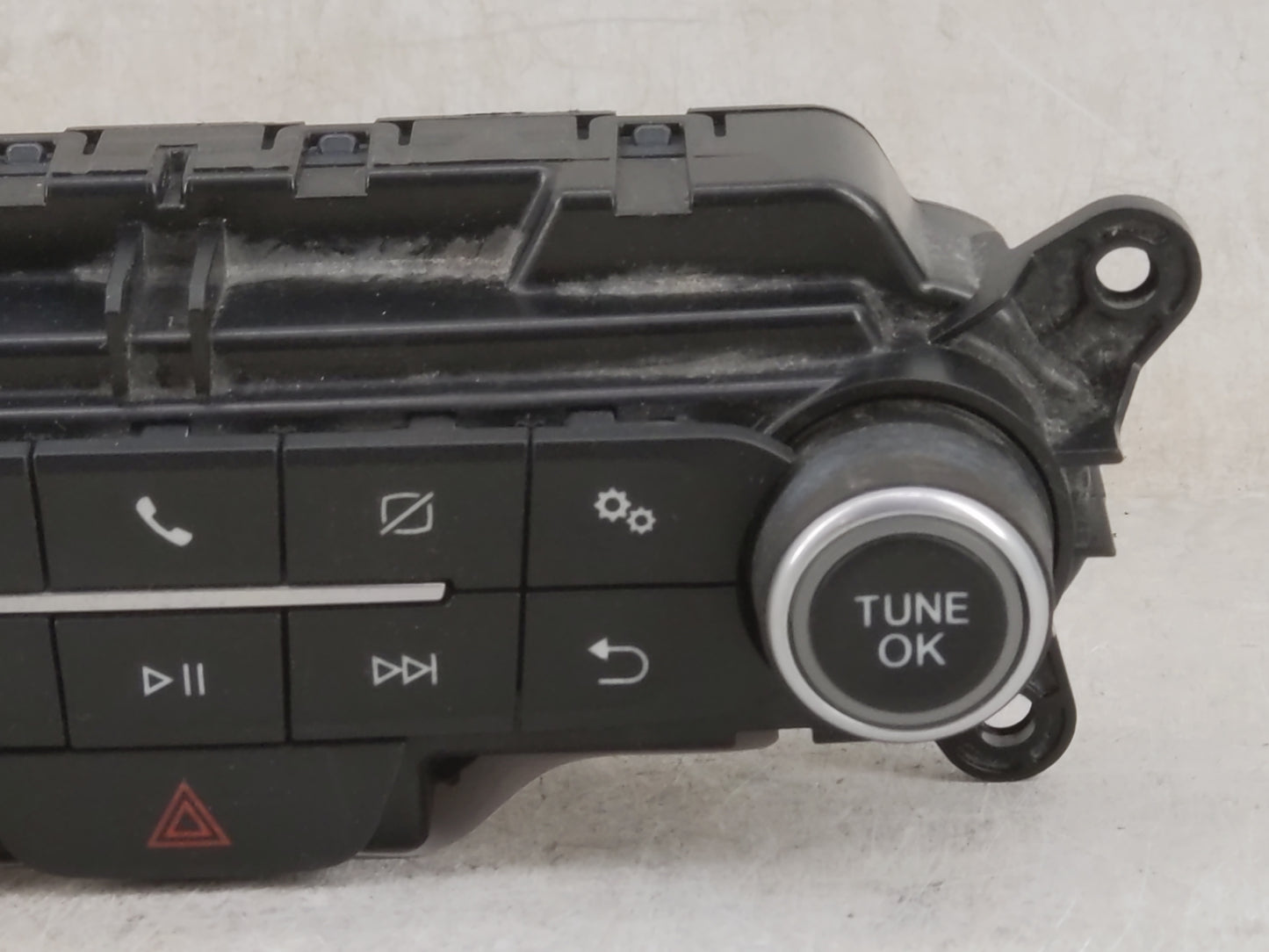 2022 Ford Explorer Radio Control Panel 1475913 - Oemusedautoparts1.com