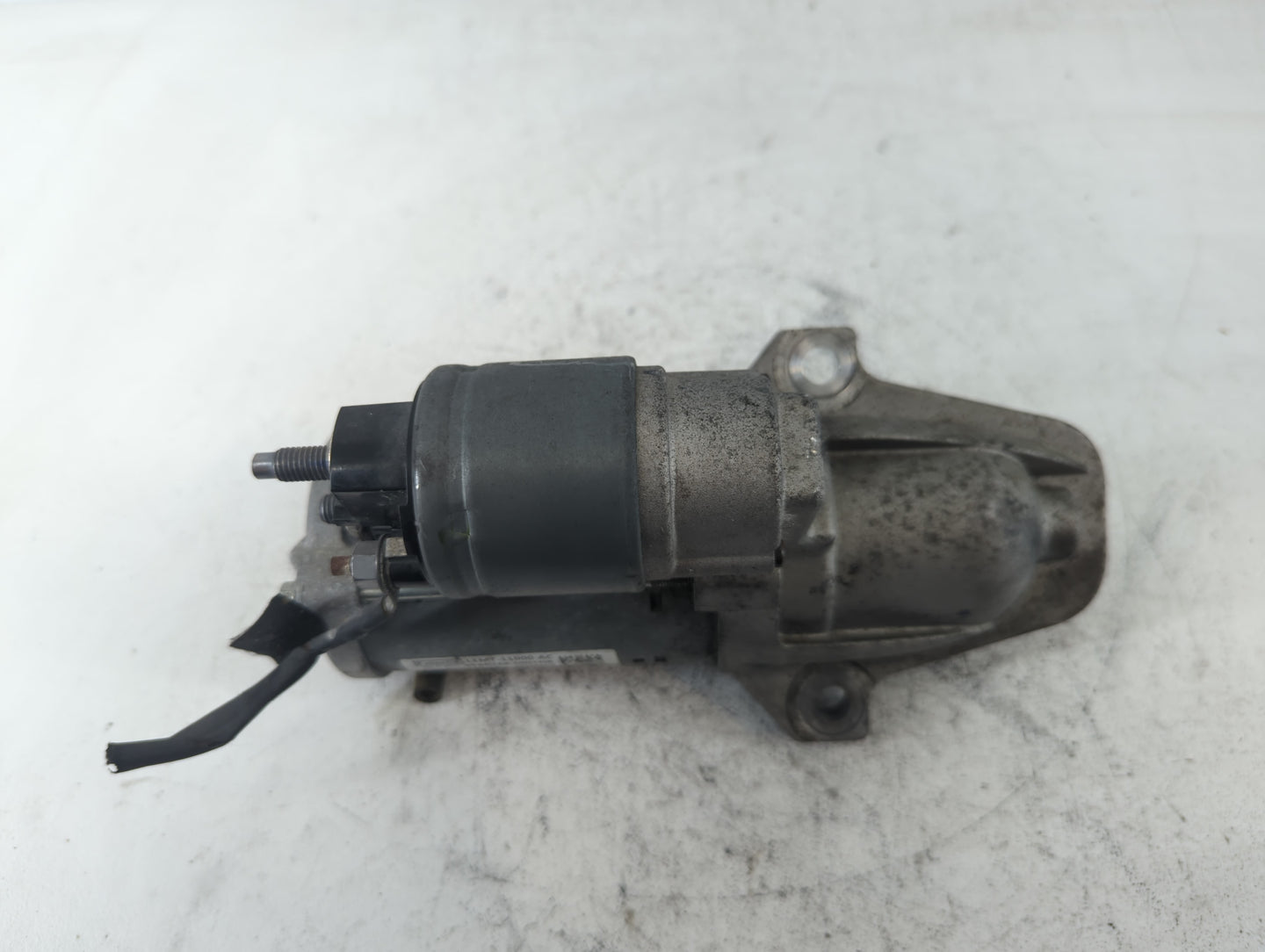 2020-2022 Ford Explorer Car Starter Motor Solenoid OEM P/N:L1MT-11000-AC Fits Fits 2020 2021 2022 OEM Used Auto Parts - Oemu