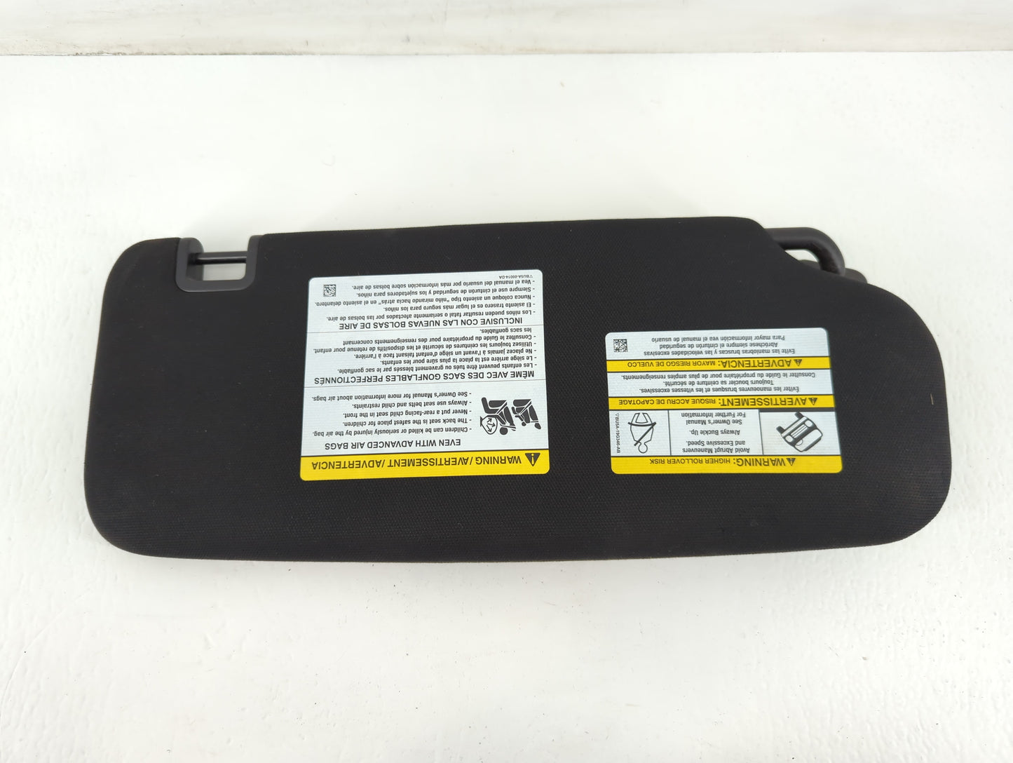 2022 Ford Explorer Sun Visor Shade Replacement Passenger Right Mirror Fits OEM Used Auto Parts - Oemusedautoparts1.com