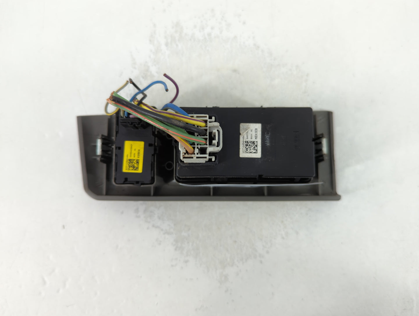 2022 Ford Explorer Master Power Window Switch Replacement Driver Side Left P/N:8C3T-14543-ABW A2881 Fits OEM Used Auto Parts