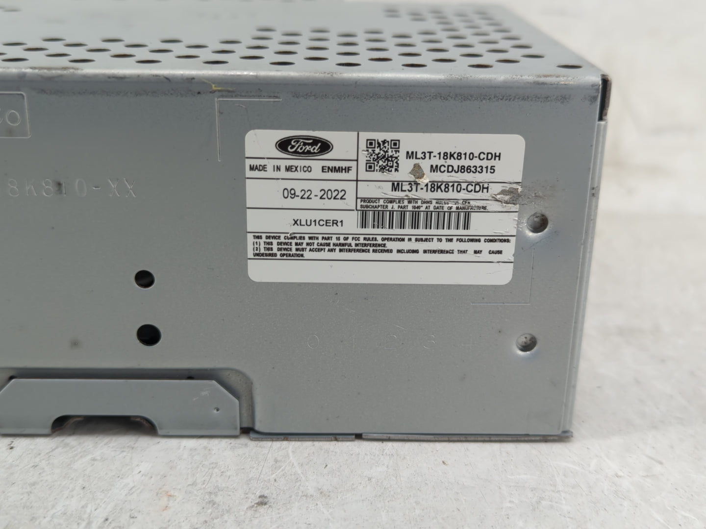 2021-2022 Ford F-150 Radio AM FM Cd Player Receiver Replacement P/N:ML3T-18K810-CDH Fits Fits 2021 2022 OEM Used Auto Parts 