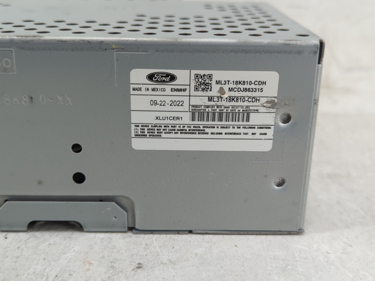 2021-2022 Ford F-150 Radio AM FM Cd Player Receiver Replacement P/N:ML3T-18K810-CDH Fits Fits 2021 2022 OEM Used Auto Parts 