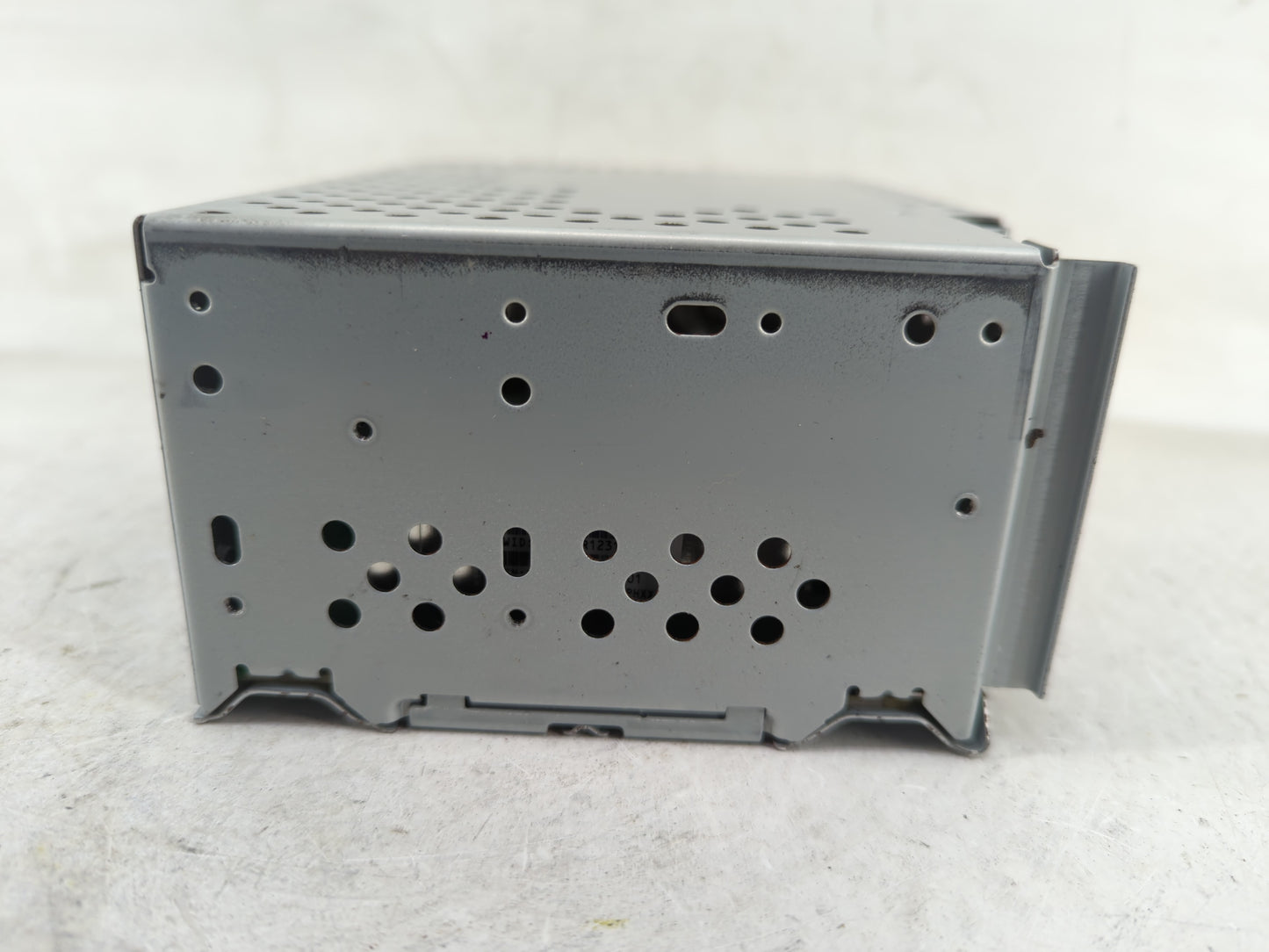 2021-2022 Ford F-150 Radio AM FM Cd Player Receiver Replacement P/N:ML3T-18K810-CDH Fits Fits 2021 2022 OEM Used Auto Parts 