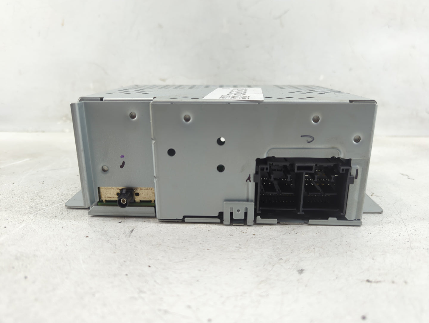 2021-2022 Ford F-150 Radio AM FM Cd Player Receiver Replacement P/N:ML3T-18K810-BJ Fits Fits 2021 2022 OEM Used Auto Parts -