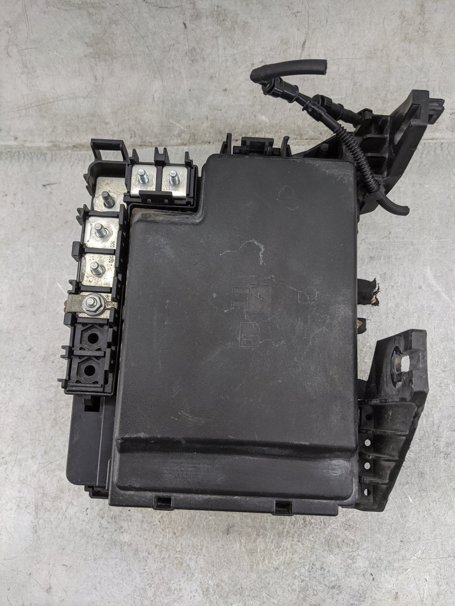 2021-2022 Ford F-150 Fusebox Fuse Box Panel Relay Module P/N:ML3T-14D068-SD Fits Fits 2021 2022 OEM Used Auto Parts - Oemuse