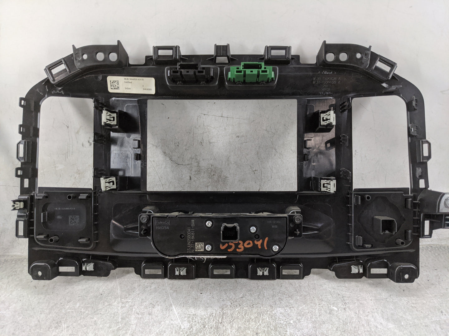2021-2022 Ford F-150 Radio Control Panel 1476434 - Oemusedautoparts1.com