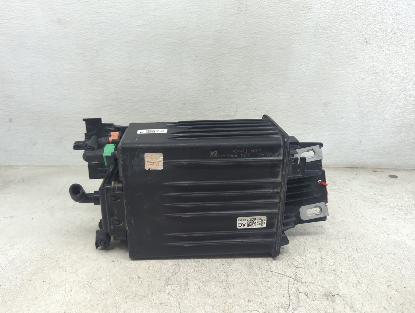 2022 Ford F-150 Fuel Vapor Charcoal Canister - Oemusedautoparts1.com