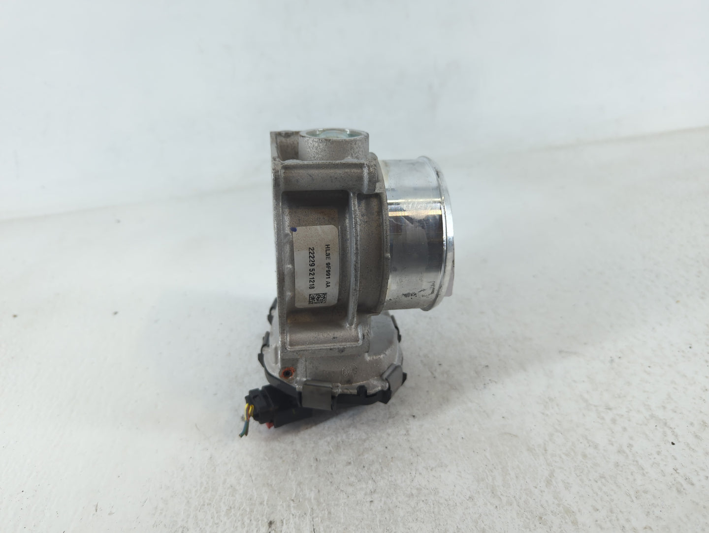 2017-2022 Ford F-150 Throttle Body P/N:22229 52 1218 HL3E 9F991 AA Fits Fits 2017 2018 2019 2020 2021 2022 OEM Used Auto Par