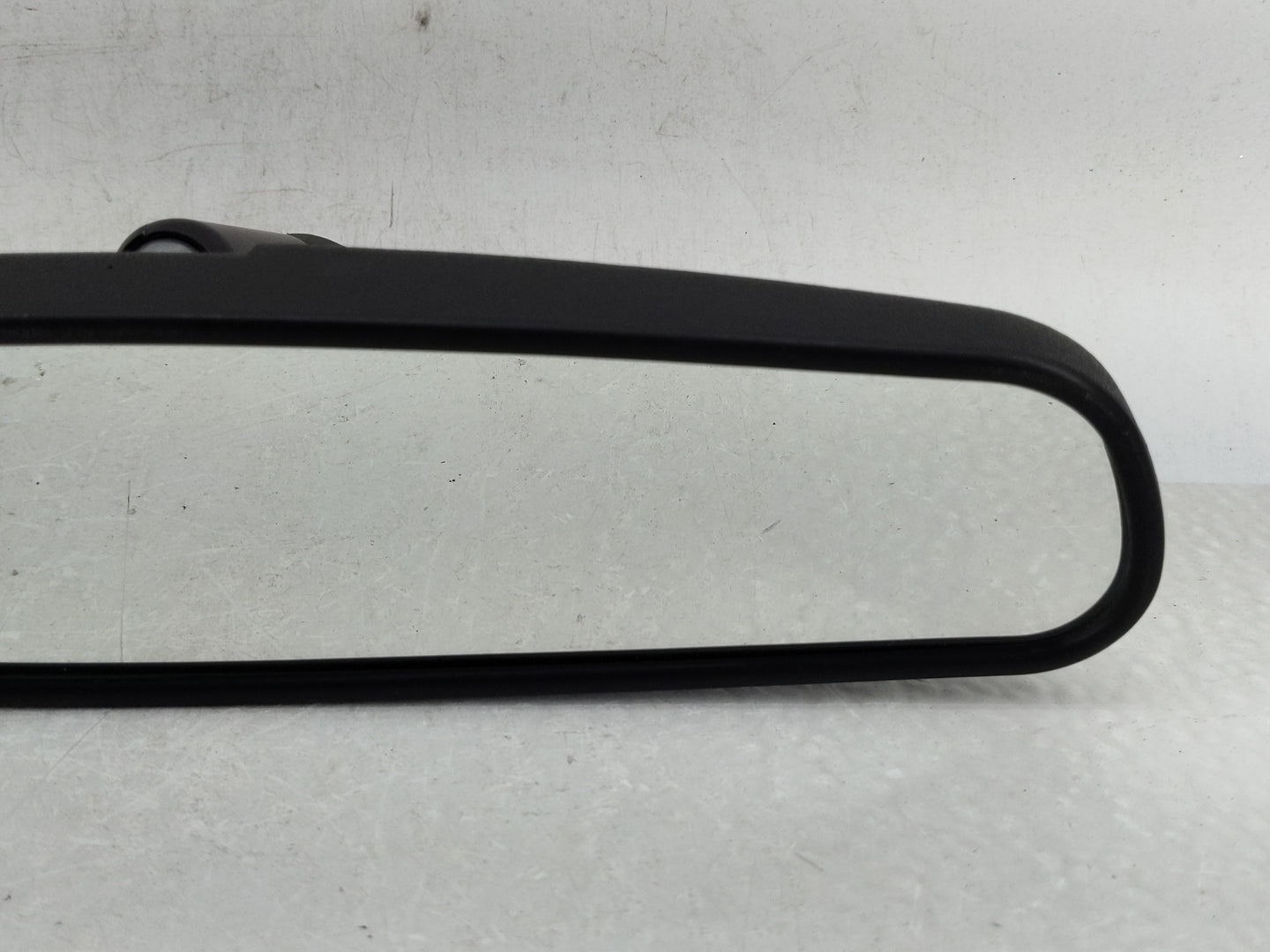 2021-2022 Ford F-250 Super Duty Interior Rear View Mirror Replacement OEM P/N:E11045317 Fits Fits 2020 2021 2022 OEM Used Au