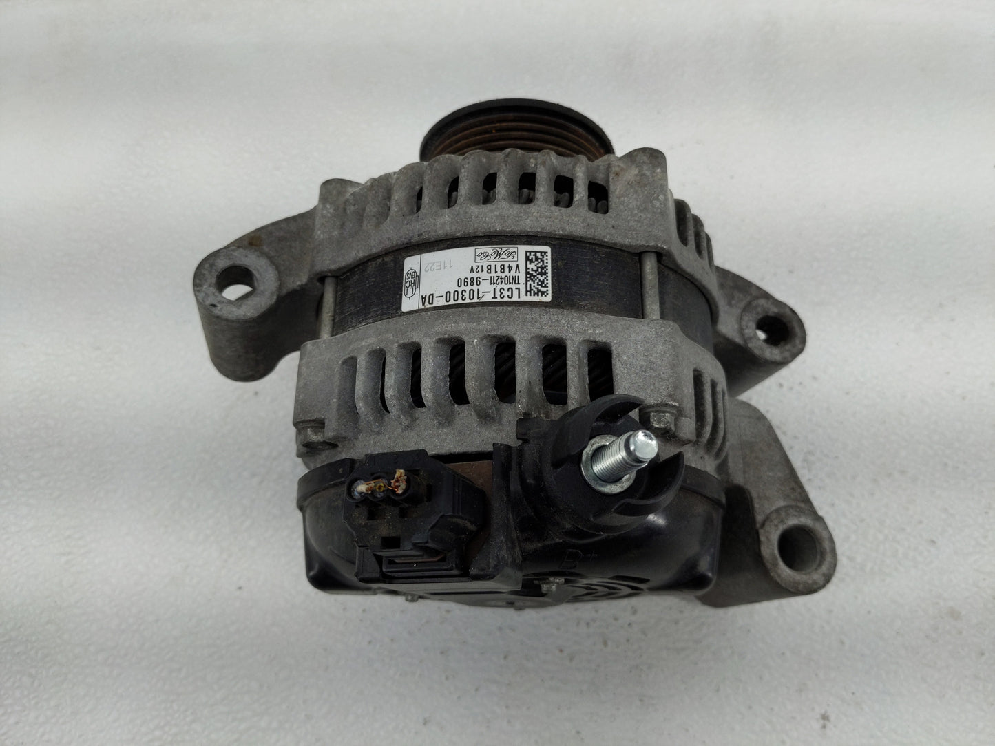 2020-2022 Ford F-350 Super Duty Alternator Replacement Generator Charging Assembly Engine OEM P/N:LC3T-10300-DA Fits OEM Use