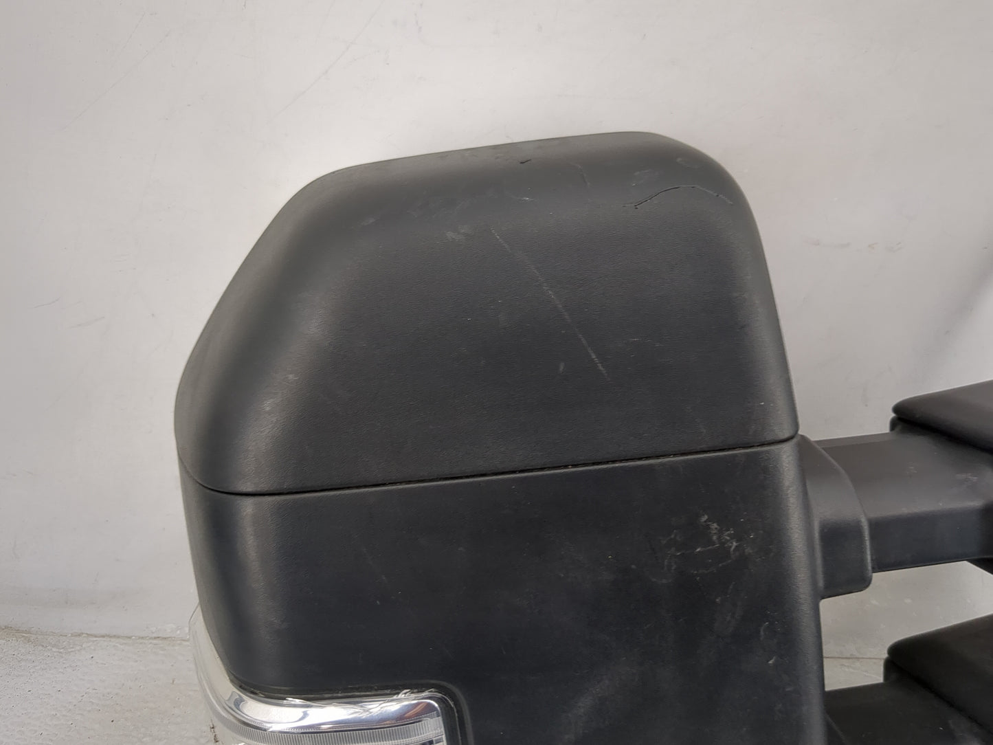 2022 Ford F150 Passenger Side View Mirror - Right Door Mirror OEM Used - Oemusedautoparts1.com