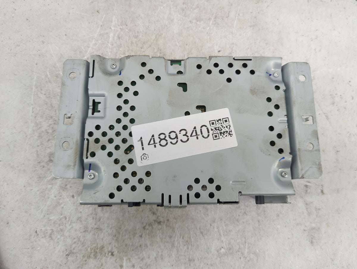 2022 Ford F150 Radio AM FM Cd Player Receiver Replacement P/N:ML3T-18K810-BJ M7BK709982 Fits Fits 2021 OEM Used Auto Parts -