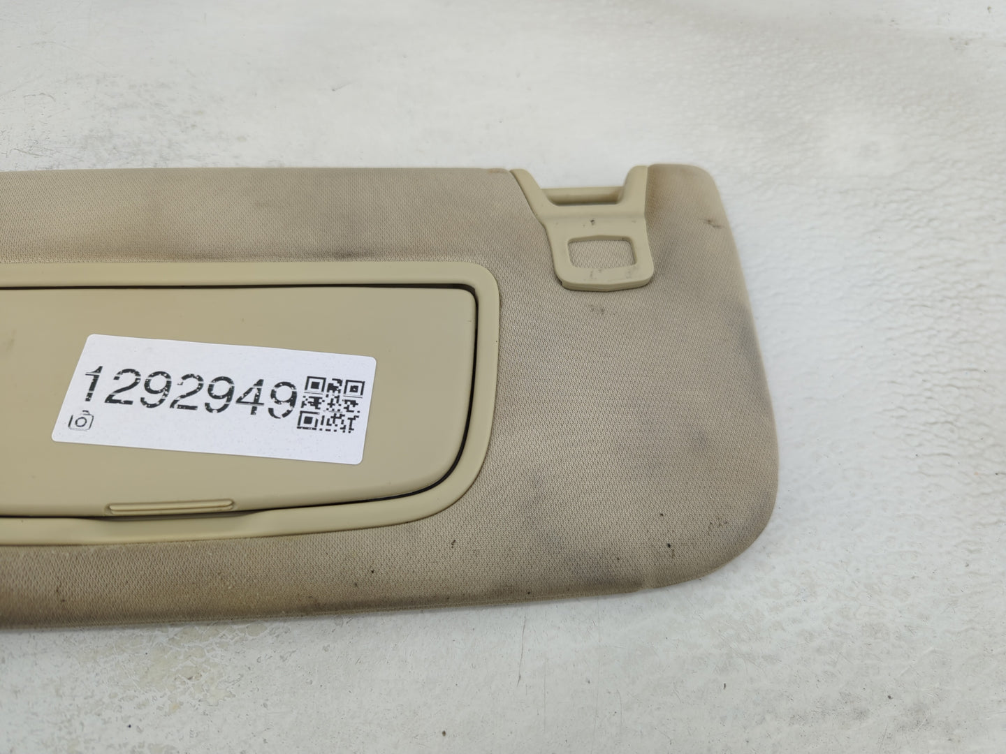 2022 Ford Maverick Sun Visor Shade Replacement Driver Left Mirror Fits OEM Used Auto Parts - Oemusedautoparts1.com