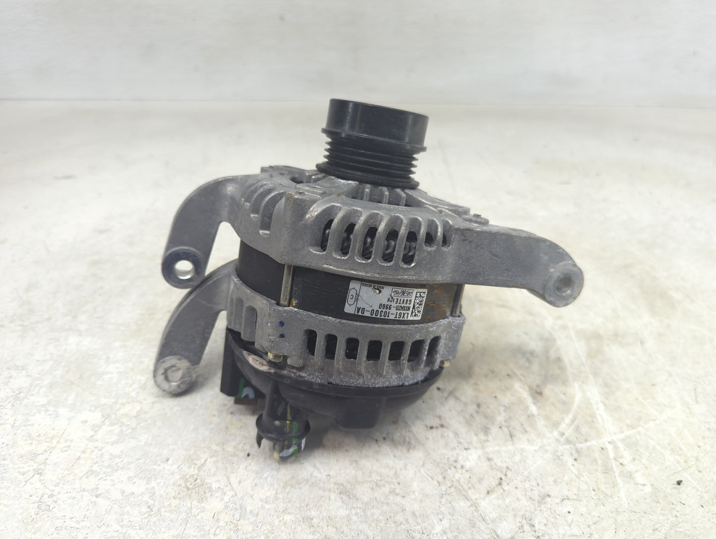 2022 Ford Maverick Alternator Replacement Generator Charging Assembly Engine OEM P/N:LX6T-10300-DA Fits Fits 2020 2021 OEM U