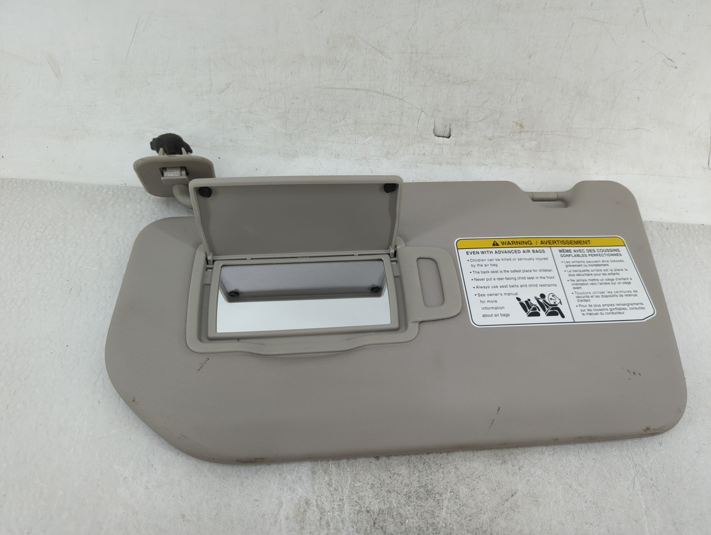 2022 Ford Maverick Sun Visor Shade Replacement Driver Left Mirror Fits OEM Used Auto Parts - Oemusedautoparts1.com