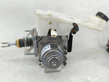 2022 Ford Maverick ABS Pump Control Module Replacement P/N:NZ6C-2D335-AG Fits OEM Used Auto Parts - Oemusedautoparts1.com