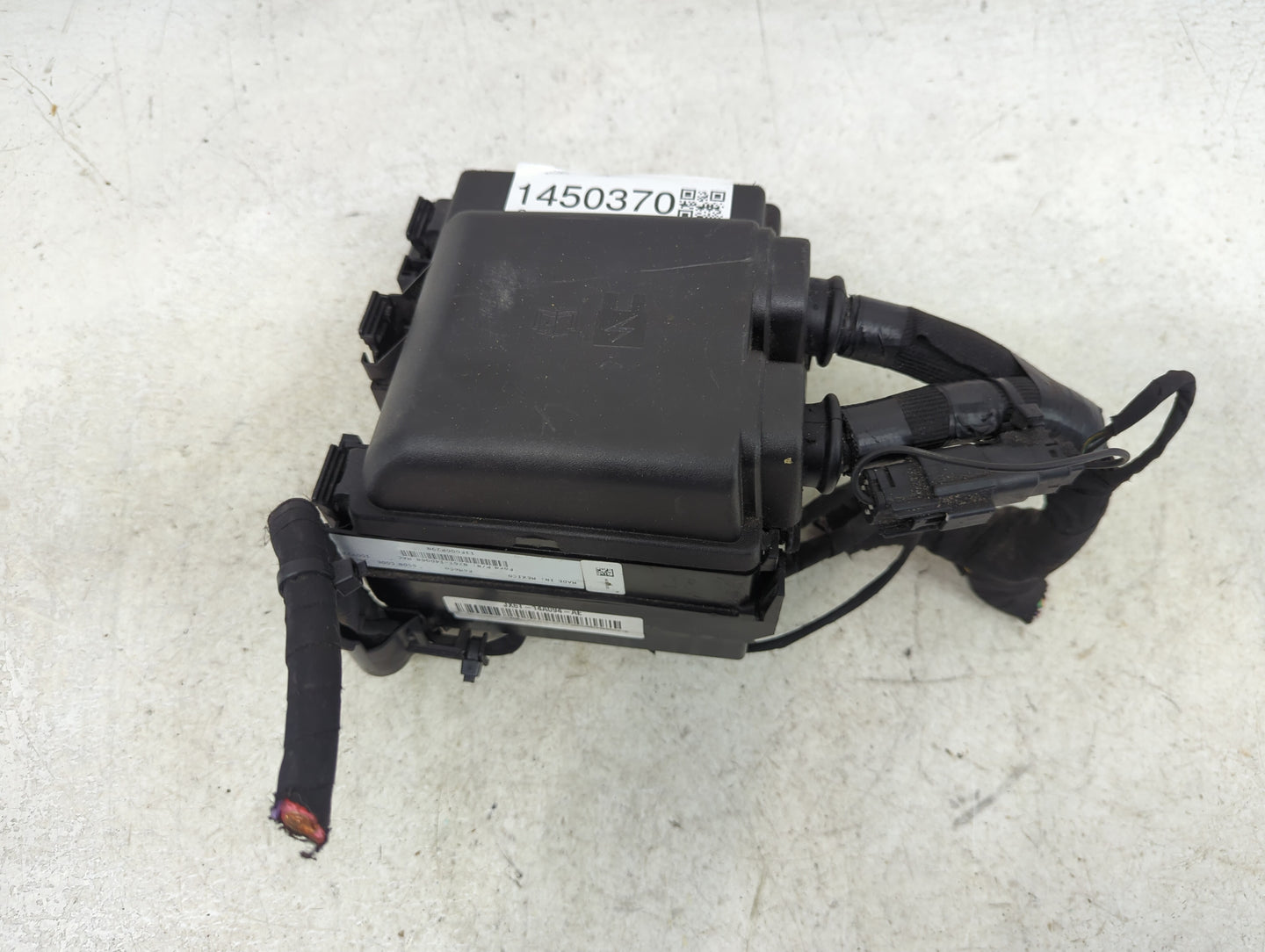 2022 Ford Maverick Fusebox Fuse Box Panel Relay Module P/N:NZ6T-14D068-MAC JX6T-14A094-AE Fits OEM Used Auto Parts - Oemused