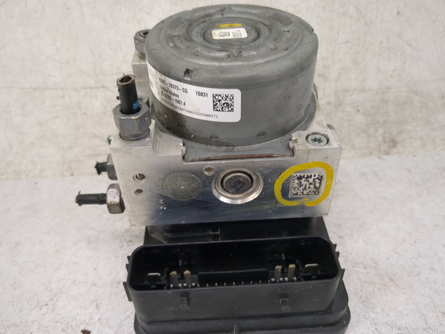 2022 Ford Maverick ABS Pump Control Module Replacement P/N:NZ6C-2B373-CG 25.0220-1607.4 Fits OEM Used Auto Parts - Oemusedau