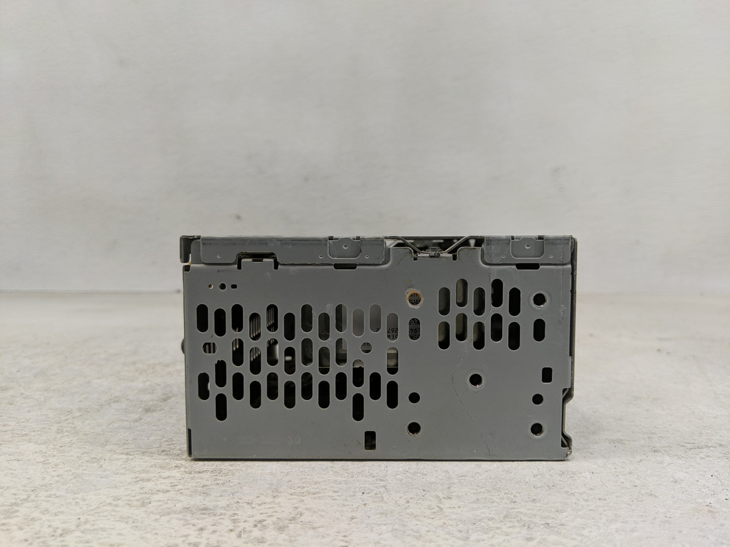 2022 Ford Mustang Radio AM FM Cd Player Receiver Replacement P/N:LR3T-18D832-EH Fits OEM Used Auto Parts - Oemusedautoparts1