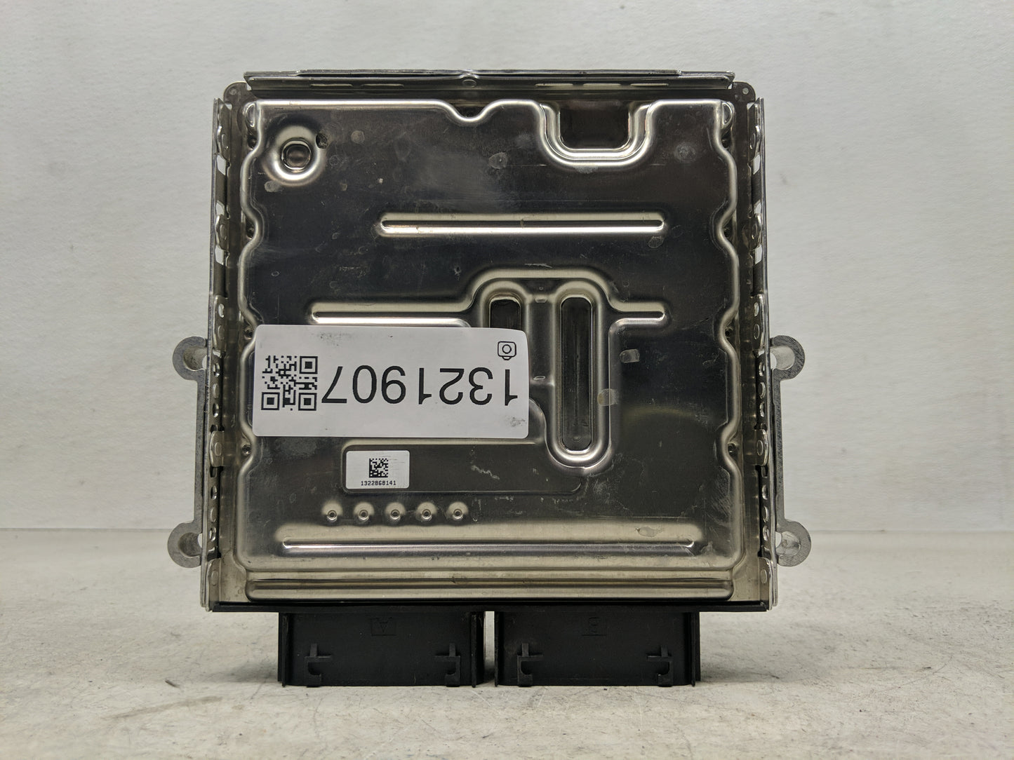 2019-2022 Ford Mustang PCM Engine Control Computer ECU ECM PCU OEM P/N:KR3A-12A650-HB 0 261 S10 09R Fits Fits 2019 2020 2021