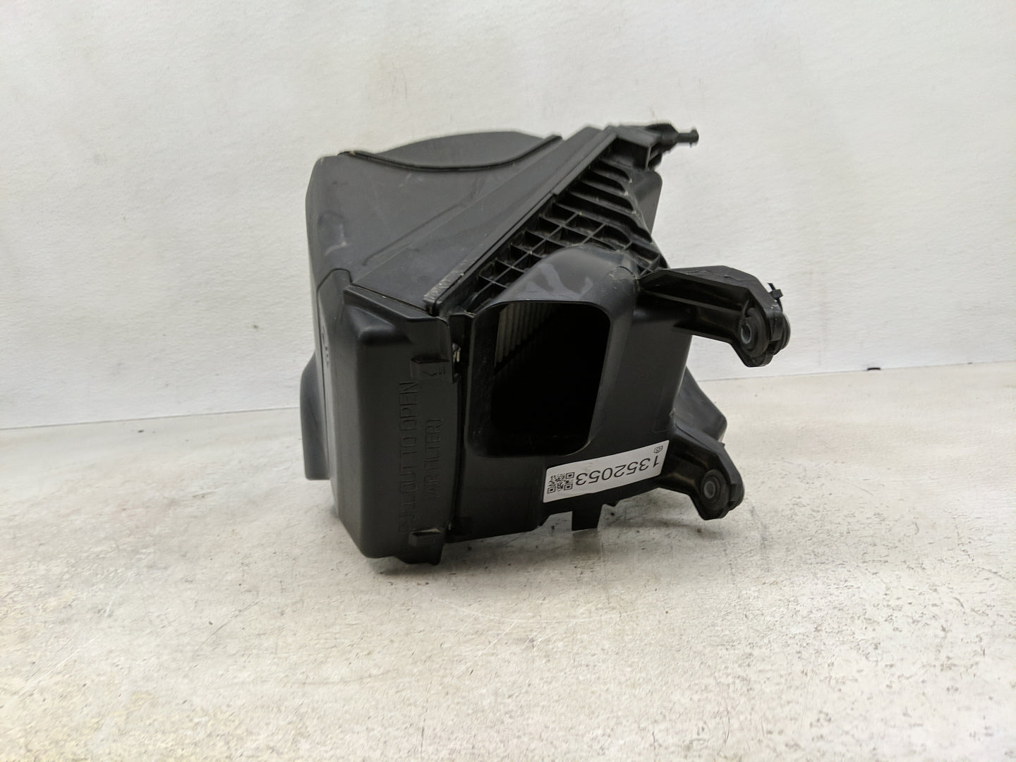 2018-2022 Ford Mustang Air Cleaner Intake-duct Hose Tube - Oemusedautoparts1.com
