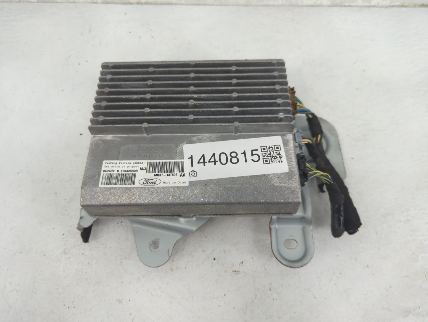 2022 Ford Mustang Radio Speaker Amplifier Mr3t-18t806-aa|fr3t-18b849-a - Oemusedautoparts1.com