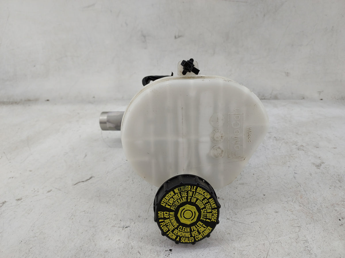 2015-2022 Ford Mustang Brake Master Cylinder 1499122 - Oemusedautoparts1.com