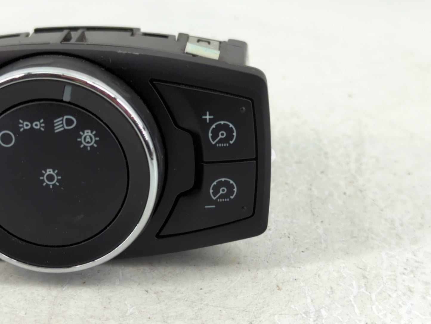 2022 Ford Ranger Headlight Lamp Control Switch - Oemusedautoparts1.com