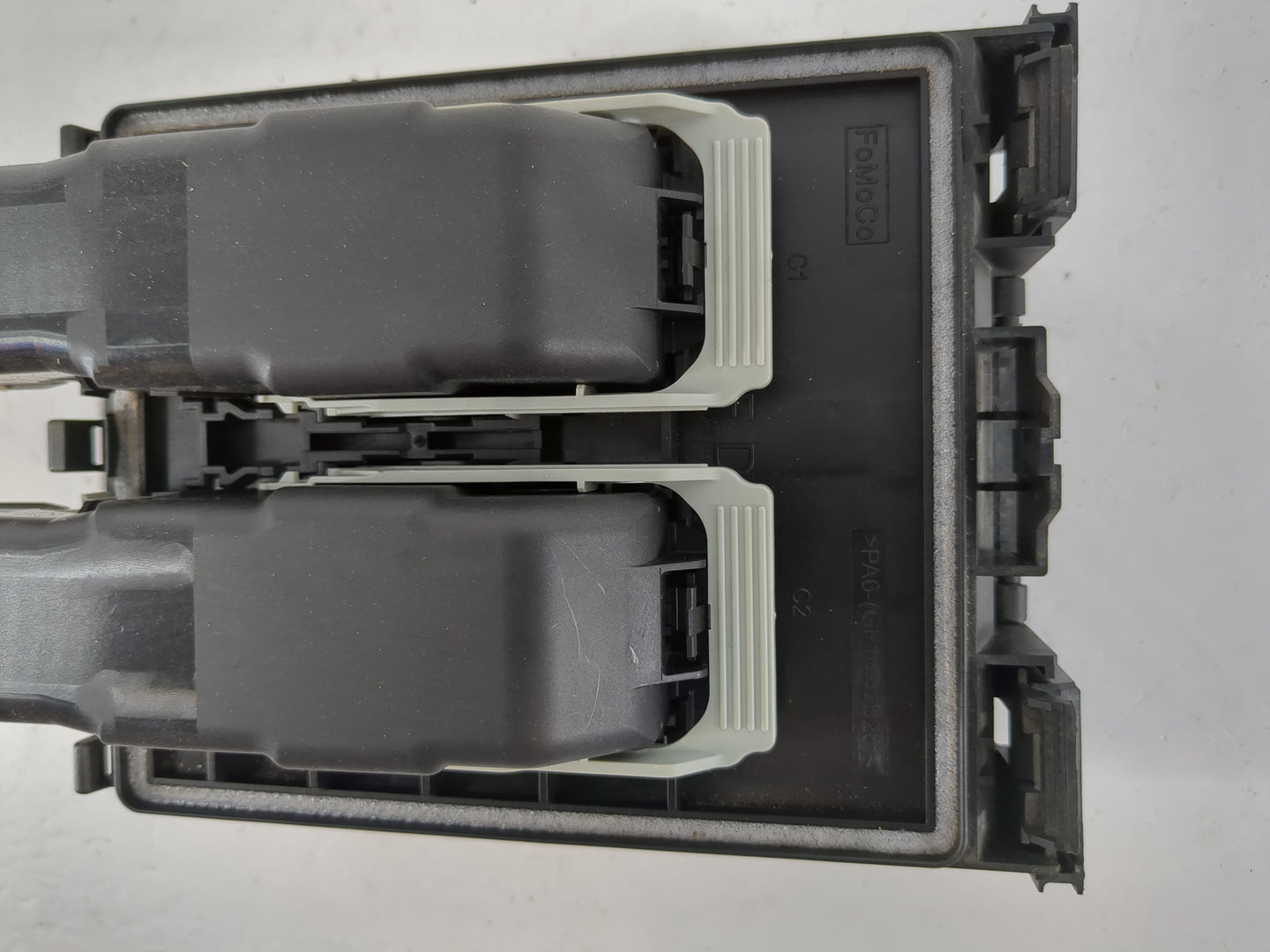 2019-2021 Ford Transit Fusebox Fuse Box Panel Relay Module P/N:KT1T-14A094-AF Fits Fits 2019 2020 2021 OEM Used Auto Parts -