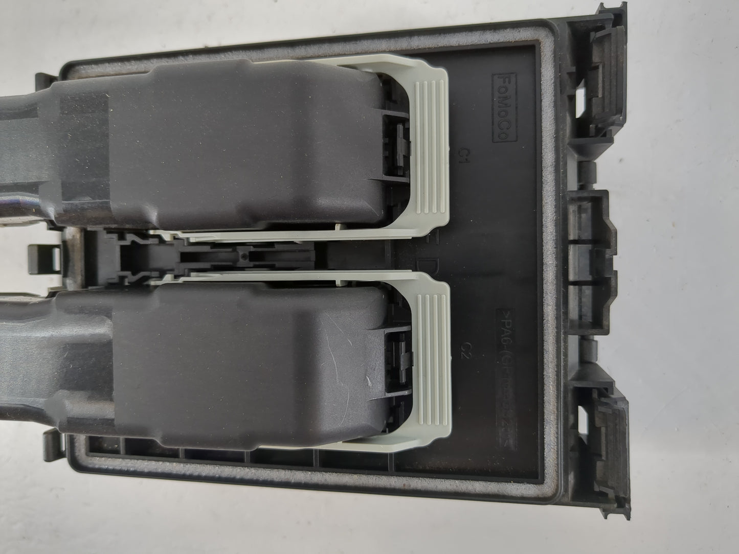2019-2021 Ford Transit Fusebox Fuse Box Panel Relay Module P/N:KT1T-14A094-AF Fits Fits 2019 2020 2021 OEM Used Auto Parts -
