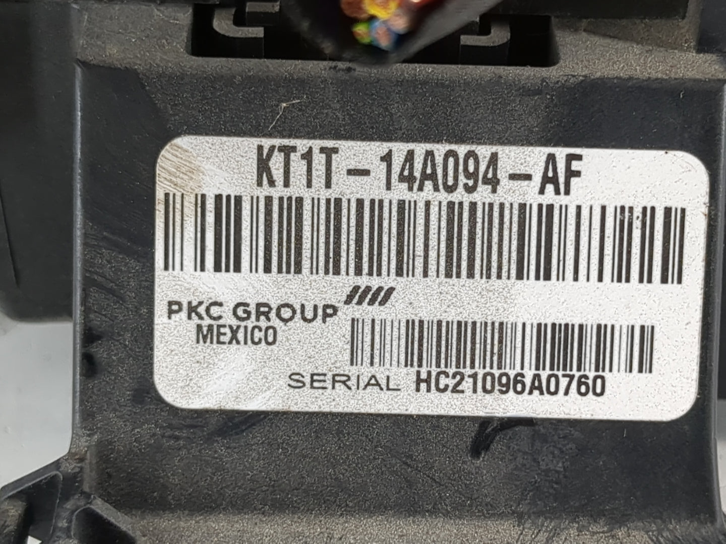 2019-2021 Ford Transit Fusebox Fuse Box Panel Relay Module P/N:KT1T-14A094-AF Fits Fits 2019 2020 2021 OEM Used Auto Parts -