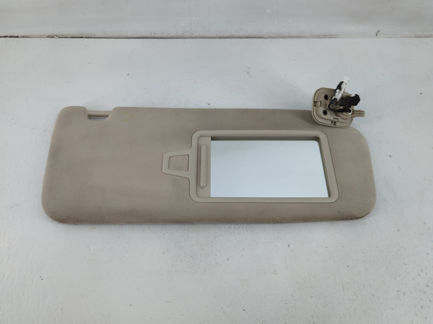 2022 Genesis G70 Sun Visor Shade Replacement Passenger Right Mirror Fits Fits 2021 OEM Used Auto Parts - Oemusedautoparts1.c