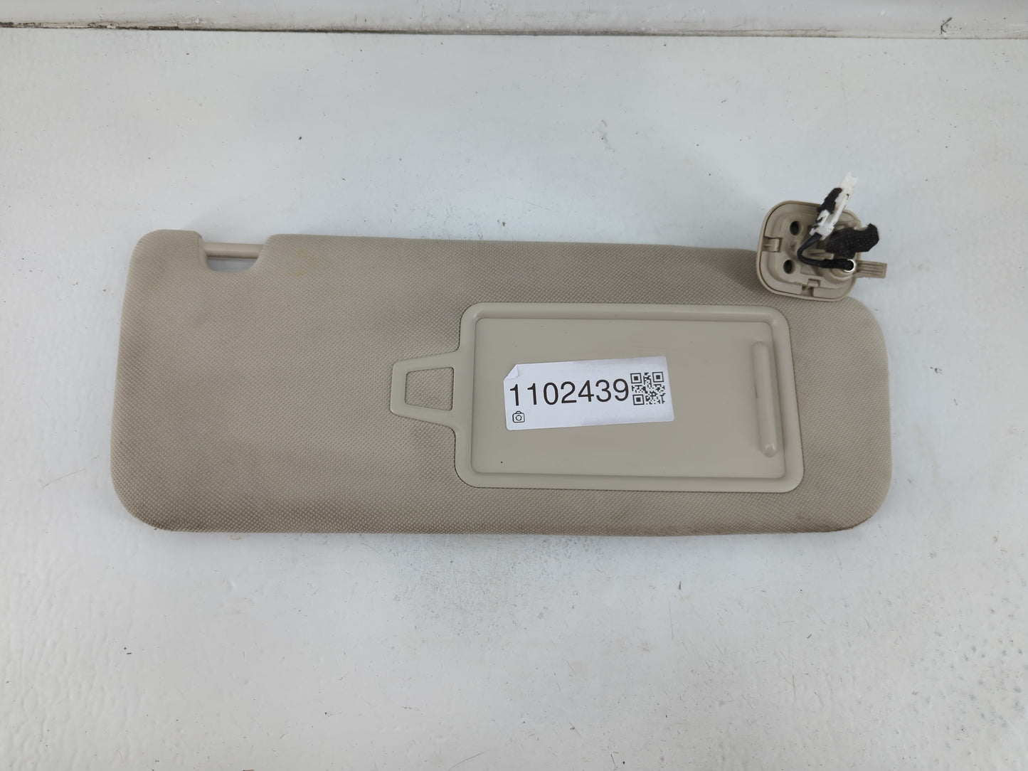 2022 Genesis G70 Sun Visor Shade Replacement Passenger Right Mirror Fits Fits 2021 OEM Used Auto Parts - Oemusedautoparts1.c