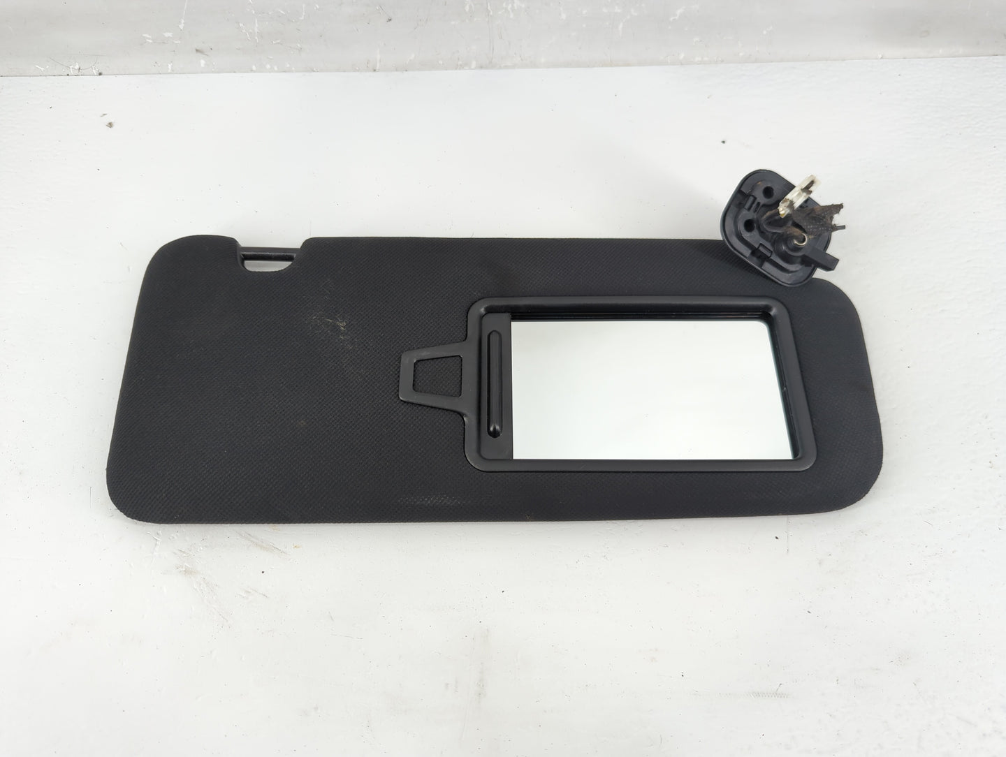 2019-2021 Genesis G70 Sun Visor Shade Replacement Passenger Right Mirror Fits Fits 2019 2020 2021 OEM Used Auto Parts - Oemu