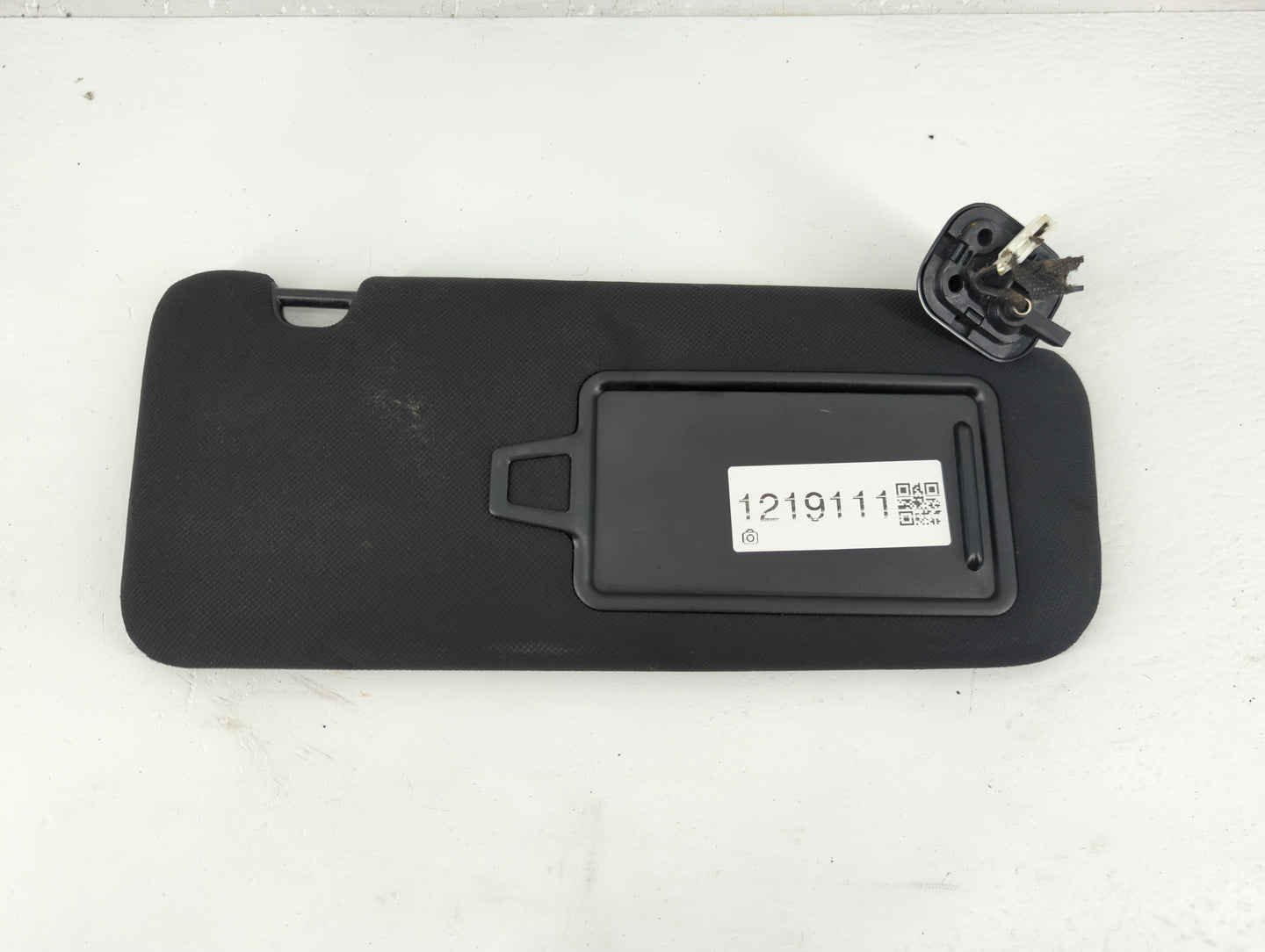 2019-2021 Genesis G70 Sun Visor Shade Replacement Passenger Right Mirror Fits Fits 2019 2020 2021 OEM Used Auto Parts - Oemu