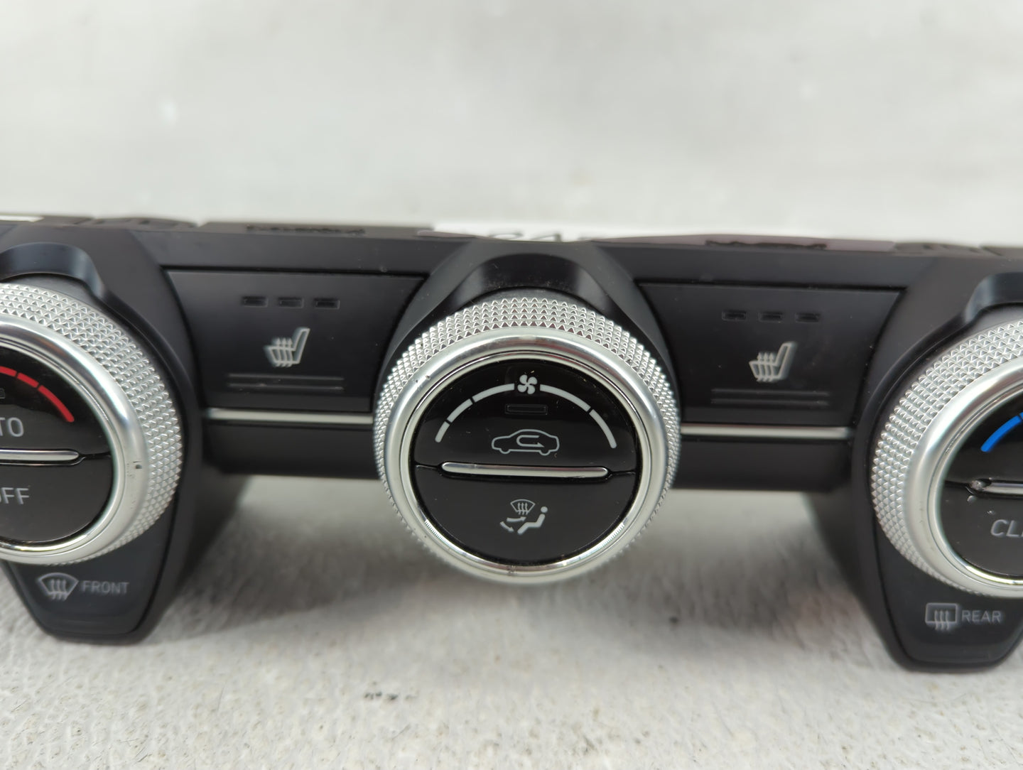 2022 Genesis G70 Climate Control Module Temperature AC/Heater Replacement P/N:97250-G9SC0 Fits OEM Used Auto Parts - Oemused