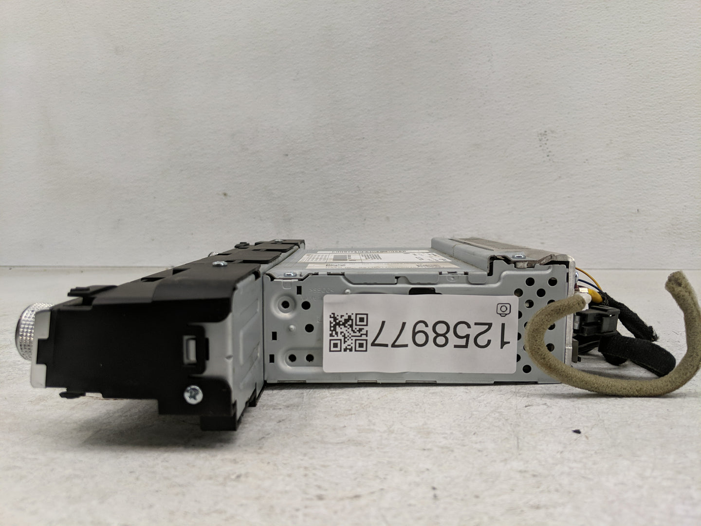 2022 Genesis G70 Radio Control Panel - Oemusedautoparts1.com