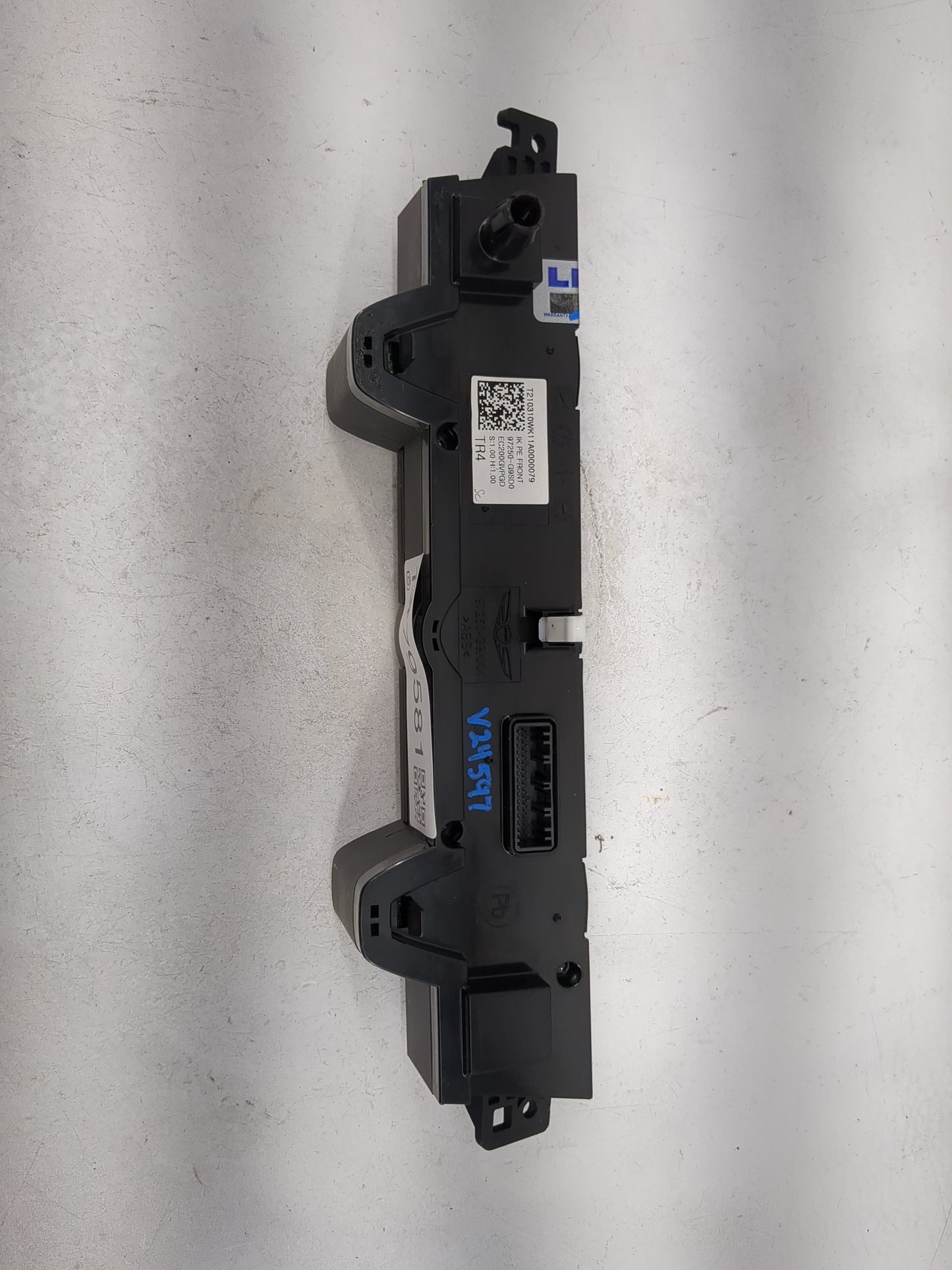 2022 Genesis G70 Climate Control Module Temperature AC/Heater Replacement P/N:97250-G9SD0 EC200GVPGD Fits OEM Used Auto Part